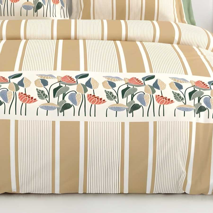 Close-up of the leaf stripe print in Beige (CA-02)
