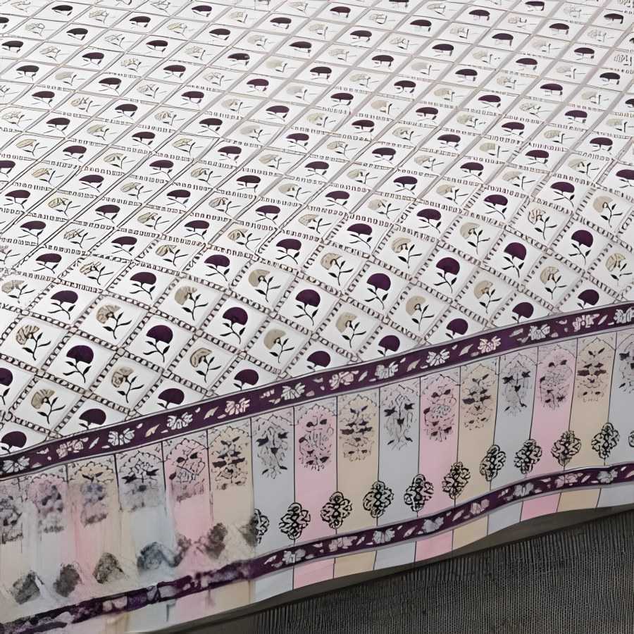 Close-up of the border buti print in Lilac (EC-14)