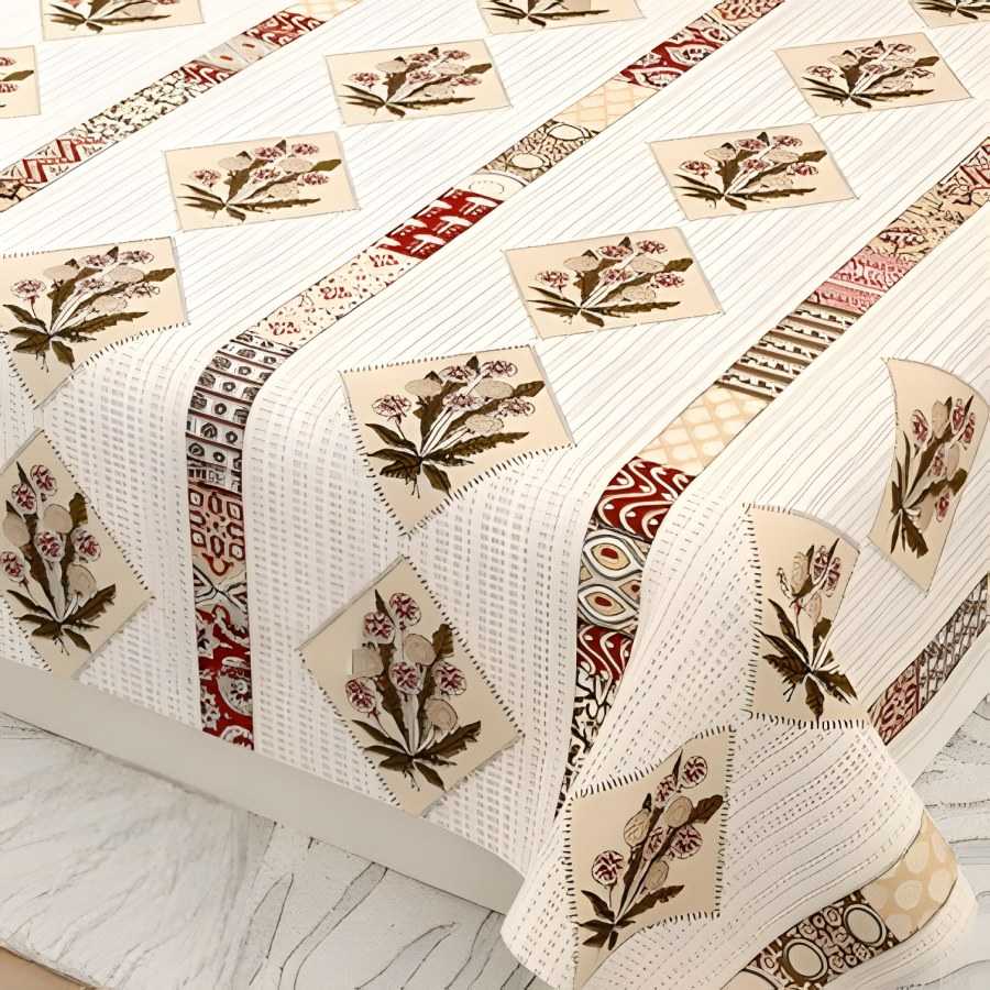 Close-up of the buta stripe print in Ivory & olive (KS-08)