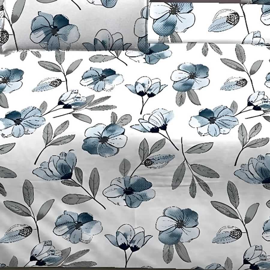 Close-up of the blue poppy print in Blue (LT-18)