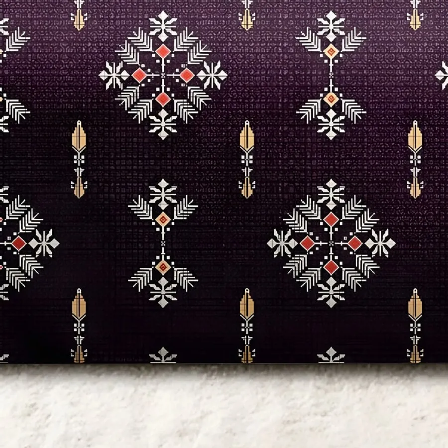 Close-up of the diamond motif print in Gold on purple (MH-02)
