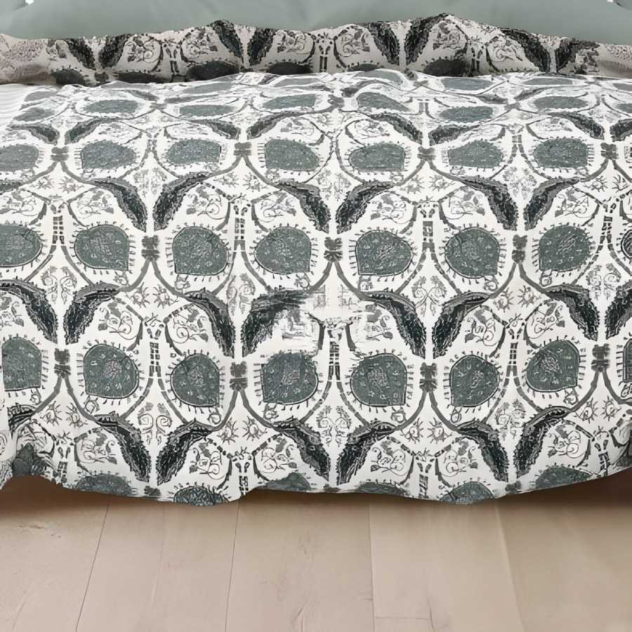 Close-up of the ogee garden print in Sage (RZ-06)