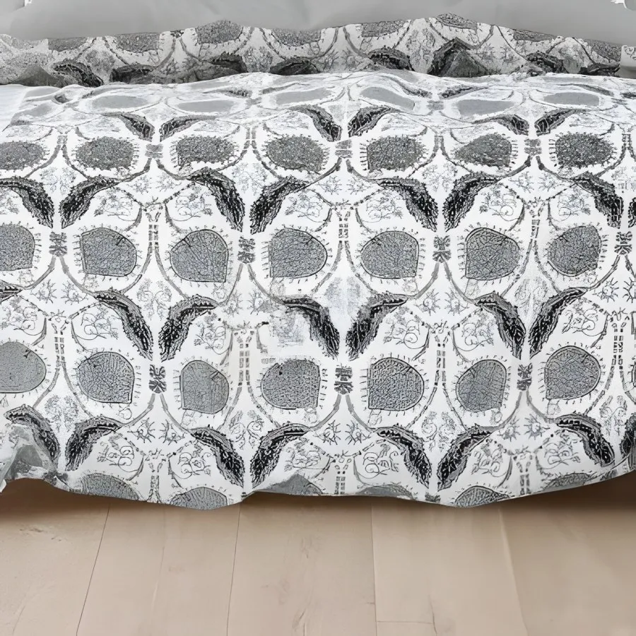 Close-up of the ogee garden print in Grey (RZ-07)
