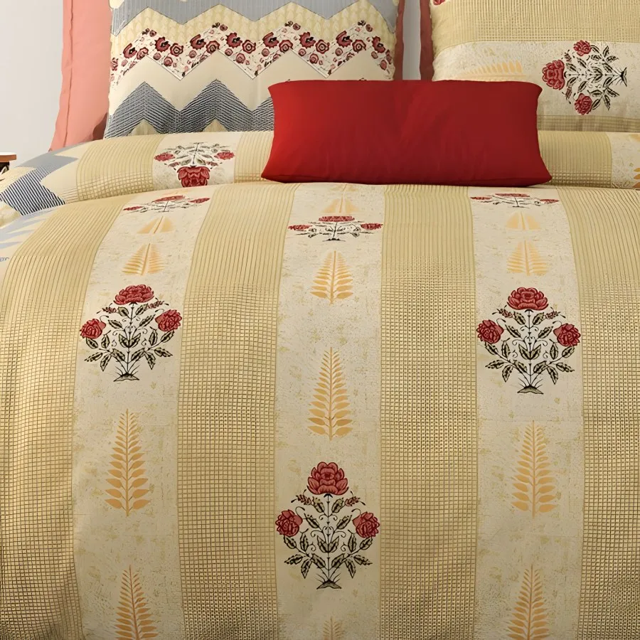 Close-up of the floral stripe print in Yellow (RZ-31)