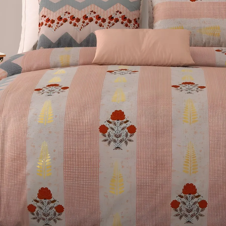 Close-up of the floral stripe print in Peach (RZ-33)